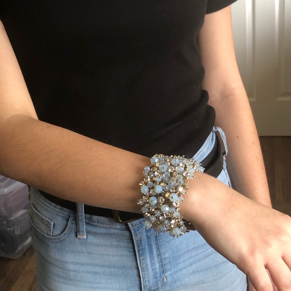 Crystal Rhinestones Bracelet - Picture 4 of 8